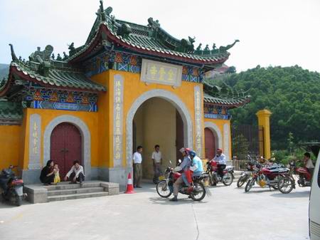 珠海黄杨金台寺